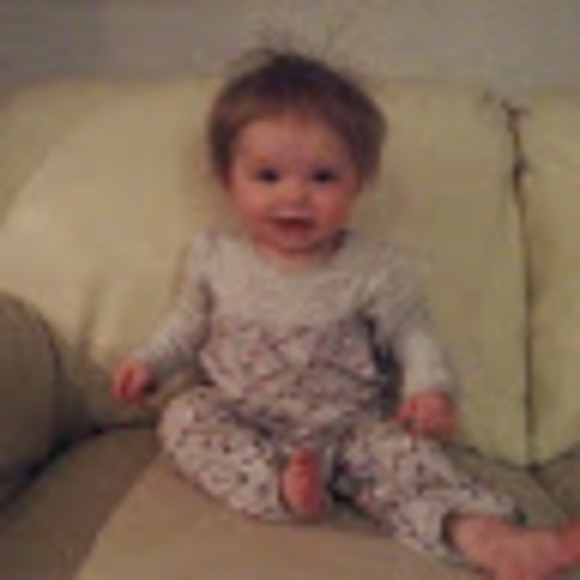 Meet your Posher, Lauren - Picture 1 of 1